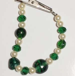 Alligator clip bracelet